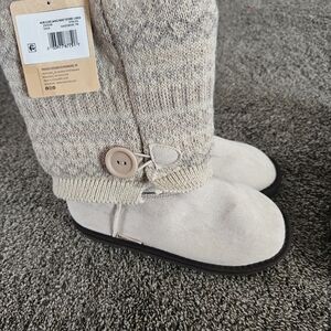 Muk Luks Beige Knit Button Booties